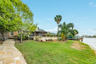 2413 Gerol Dr, Galveston, TX 77551 - Photo 15
