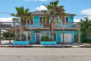 2223 33rd St, Galveston, TX 77550 - Photo 1