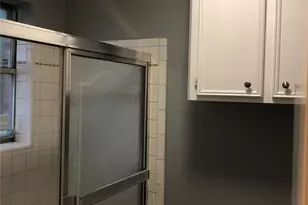 16342 Autumn Wind Dr, Houston, TX 77090 - Photo 9