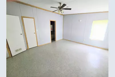 573 Bluebonnet, Livingston, TX 77351 - Photo 11