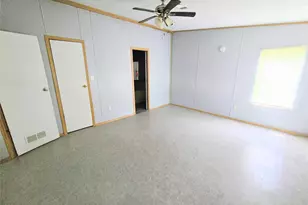 573 Bluebonnet, Livingston, TX 77351 - Photo 11