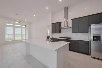 2825 Golden Isle Drive, Texas City, TX 77568 - Photo 13