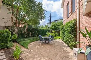 3827 Durness Way, Houston, TX 77025 - Photo 13
