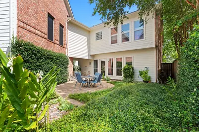 3827 Durness Way, Houston, TX 77025 - Photo 9