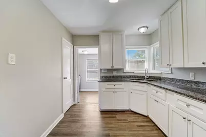 1420 Foreman Street, La Marque, TX 77568 - Photo 11