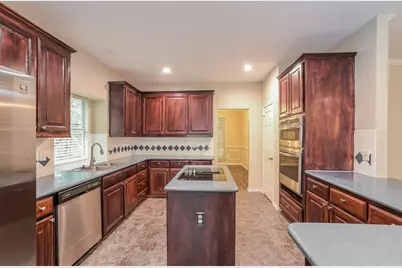 6517 Forest Park, Arlington, TX 76001 - Photo 5