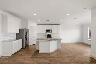 7119 Sunbreeze Ln, Rosenberg, TX 77469 - Photo 3