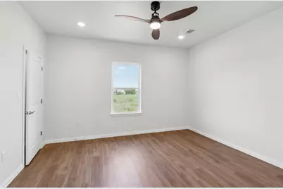 1326 Sapphire Palms Court, San Leon, TX 77539 - Photo 11