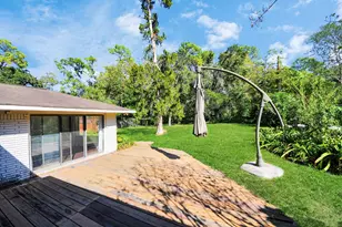 850 Pecanwood Ln, Houston, TX 77024 - Photo 5