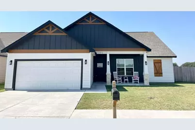 1702 Lantana Lane, El Campo, TX 77437 - Photo 1