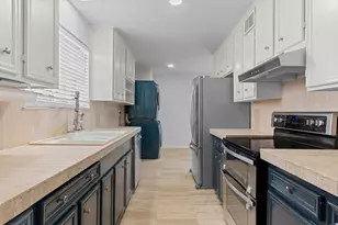 2711 Briarhurst Dr, Houston, TX 77057 - Photo 17