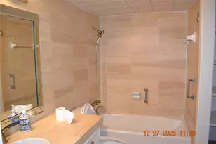 2711 Briarhurst Dr, Houston, TX 77057 - Photo 21