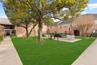 2711 Briarhurst Drive #18, Houston, TX 77057 - Photo 47