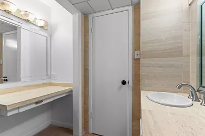 2711 Briarhurst Drive #18, Houston, TX 77057 - Photo 27