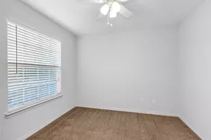 420 Foster St, Tomball, TX 77375 - Photo 11