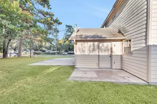 420 Foster St, Tomball, TX 77375 - Photo 21