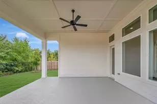 2038 Lobo Ct, Montgomery, TX 77316 - Photo 9