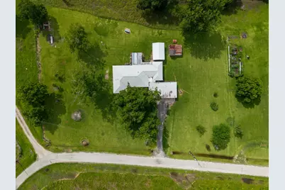 182 County Road 152, Bay City, TX 77414 - Photo 9