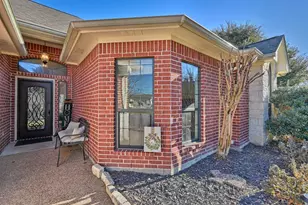 2922 Twisted Oak Dr, Brenham, TX 77833 - Photo 5