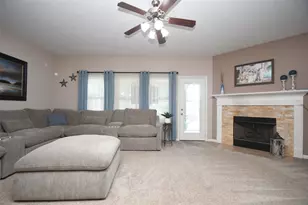 18042 Oakridge Canyon Ln, Richmond, TX 77407 - Photo 11