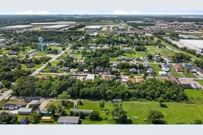 7503 Harrison Street, Baytown, TX 77521 - Photo 11