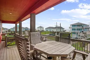 1819 Redfish Ln, Crystal Beach, TX 77650 - Photo 29