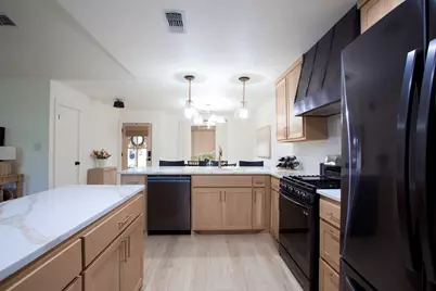 107 Machemehl Drive, Bellville, TX 77418 - Photo 5