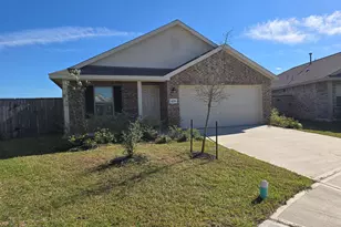 4226 Midnight Marble Dr, Baytown, TX 77521 - Photo 3
