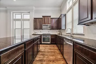 2048 Fannin Station S, Houston, TX 77045 - Photo 17