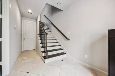 2048 Fannin Station S, Houston, TX 77045 - Photo 13