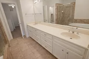 2710 Hullsmith Dr, Houston, TX 77063 - Photo 11