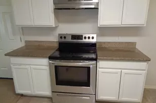 16746 Fallen Timbers Dr, Conroe, TX 77385 - Photo 7