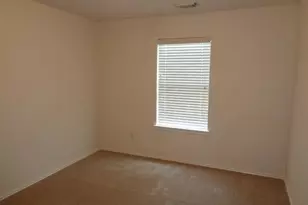 16746 Fallen Timbers Dr, Conroe, TX 77385 - Photo 15