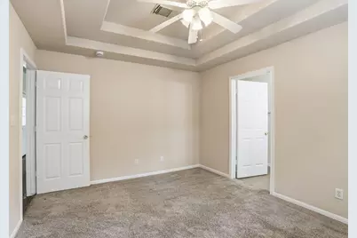 10793 Royal Magnolia Drive, Conroe, TX 77303 - Photo 17