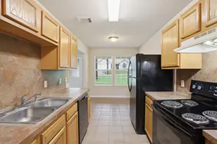 10793 Royal Magnolia Dr, Conroe, TX 77303 - Photo 9