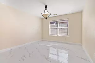 4935 Royal Arbor Ln, Houston, TX 77084 - Photo 9