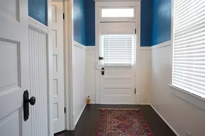 2826 Avenue P1/2, Galveston, TX 77550 - Photo 3