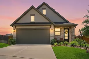 1409 Northwood Blf Ln, Pinehurst, TX 77362 - Photo 1