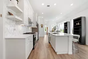 1409 Northwood Blf Ln, Pinehurst, TX 77362 - Photo 7