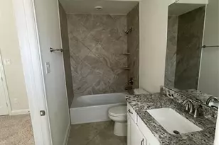1403 Adell Rose Ln, Houston, TX 77043 - Photo 15