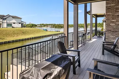 10700 S Lake Mist Lane, Willis, TX 77318 - Photo 9
