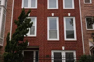 2128 Gillette St, Houston, TX 77006 - Photo 1
