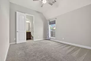 328 Red Petal Ct, Conroe, TX 77304 - Photo 7