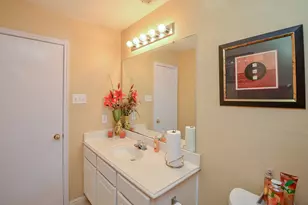 2418 Honey Locust Dr, Katy, TX 77449 - Photo 23