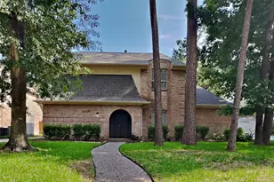 12127 Rocky Lake Dr, Houston, TX 77070 - Photo 1