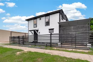 2120 Fulton St, Houston, TX 77009 - Photo 3