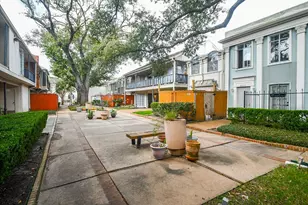 2585 Marilee Ln, Houston, TX 77057 - Photo 19