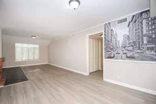 2585 Marilee Ln, Houston, TX 77057 - Photo 5