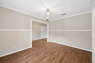 15510 Jersey Dr, Houston, TX 77040 - Photo 9