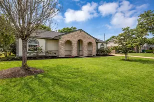21807 Meadowhill Dr, Spring, TX 77388 - Photo 3